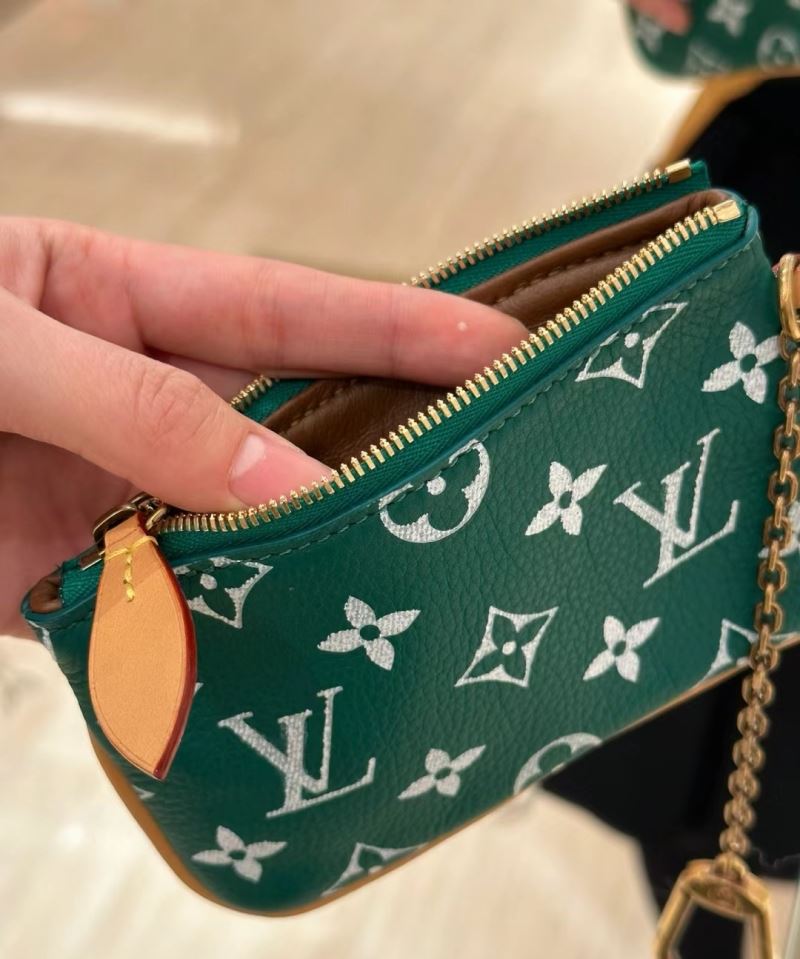 Louis Vuitton Speedy Bags